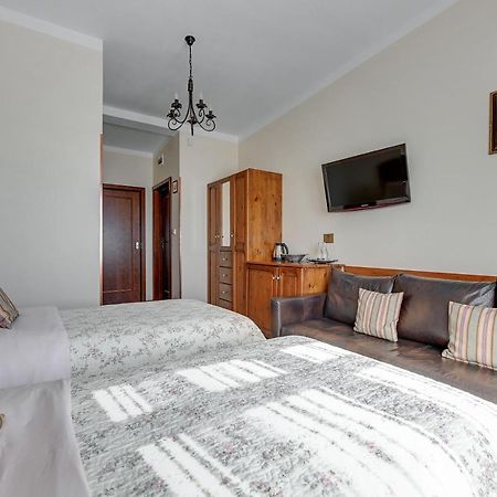 Villa & Restaurant Admiral Nelson Hel Ngoại thất bức ảnh
