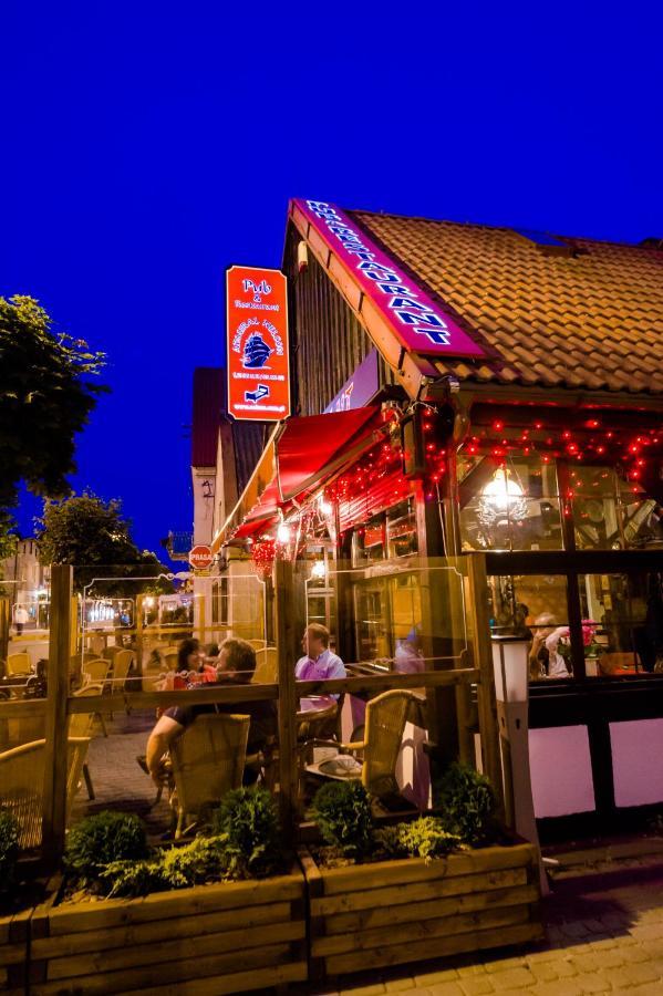 Villa & Restaurant Admiral Nelson Hel Ngoại thất bức ảnh