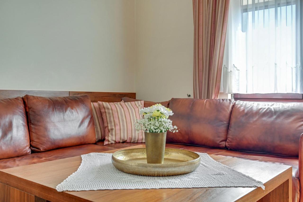 Villa & Restaurant Admiral Nelson Hel Ngoại thất bức ảnh